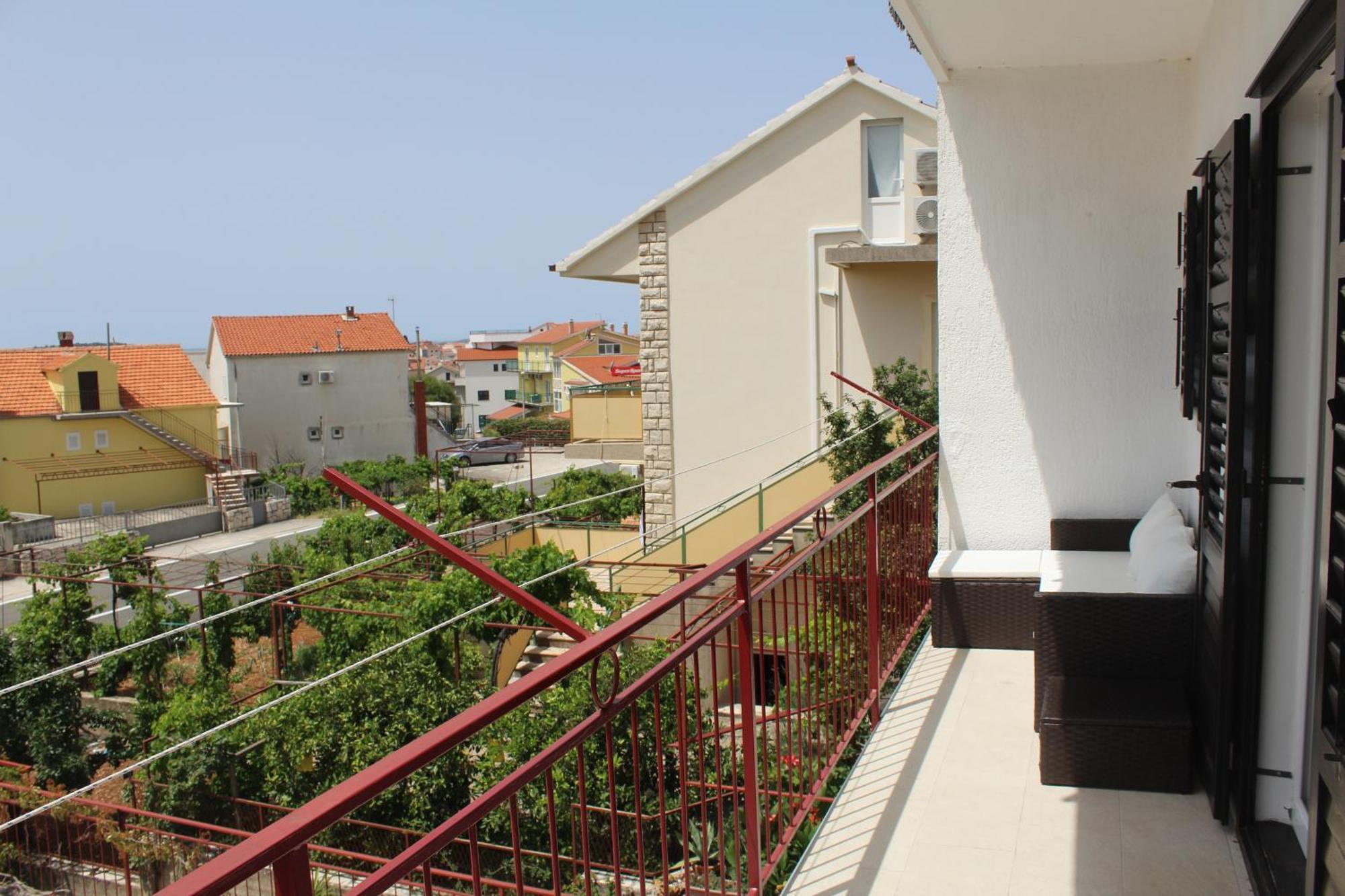 Frajla Apartment *