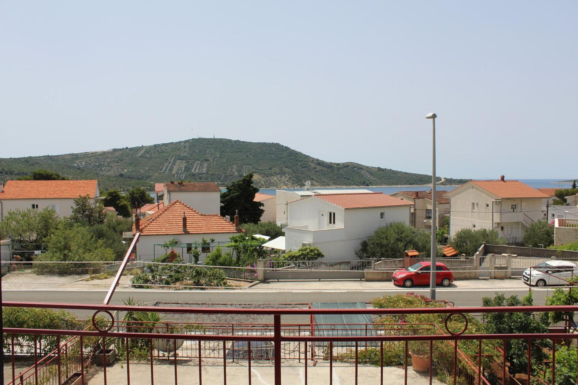 Apartment Frajla *